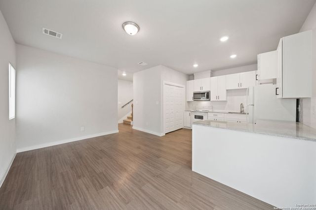 6407 Marcum Dr Unit 101, San Antonio, TX 78227