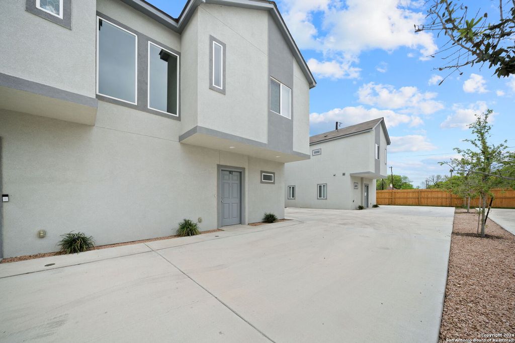 6407 Marcum Dr Unit 101, San Antonio, TX 78227