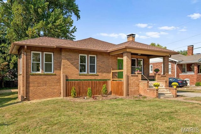 24 S 95th Street, Belleville, IL 62223