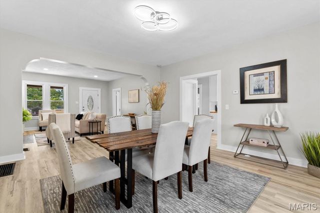 24 S 95th Street, Belleville, IL 62223