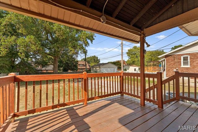 24 S 95th Street, Belleville, IL 62223