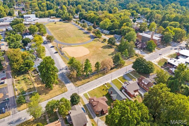 24 S 95th Street, Belleville, IL 62223