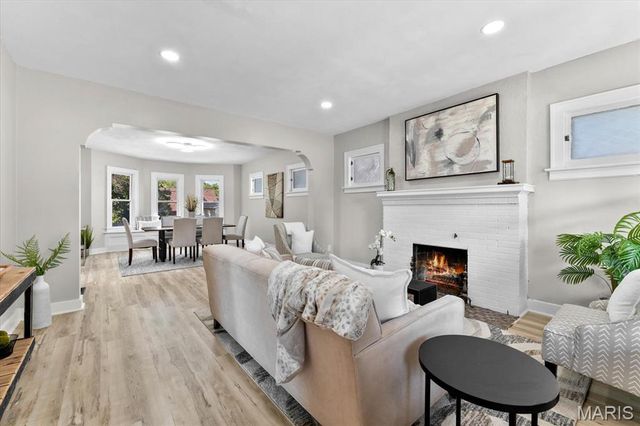 24 S 95th Street, Belleville, IL 62223