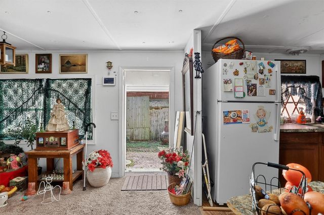 18316 CROOKED LANE, Lutz, FL 33548