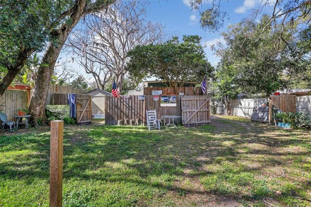 18316 CROOKED LANE, Lutz, FL 33548