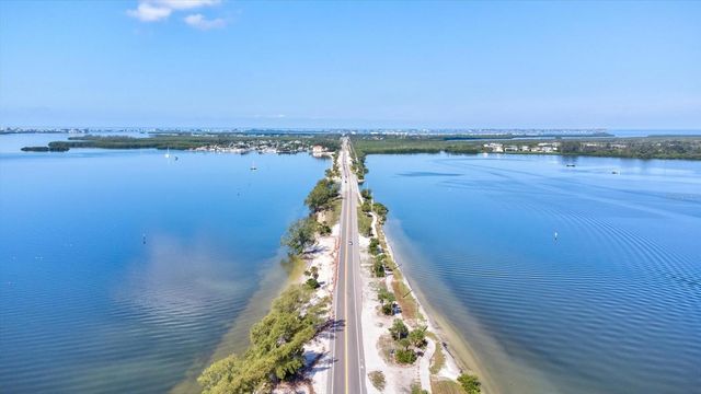 511 84TH STREET NW, Bradenton, FL 34209