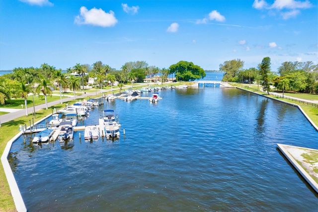 511 84TH STREET NW, Bradenton, FL 34209