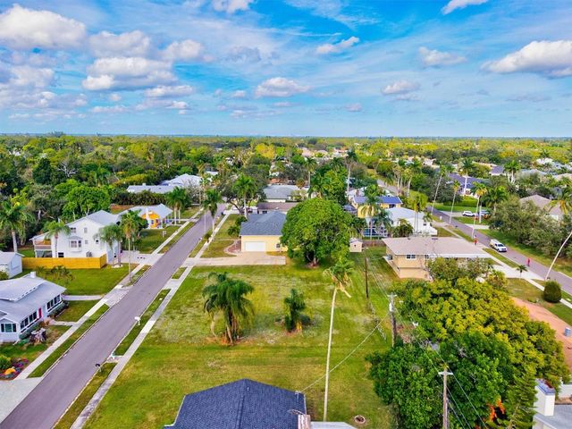 511 84TH STREET NW, Bradenton, FL 34209