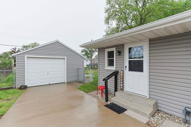 1241 Pyle Avenue, South Bend, IN 46615