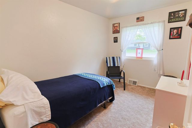 1241 Pyle Avenue, South Bend, IN 46615
