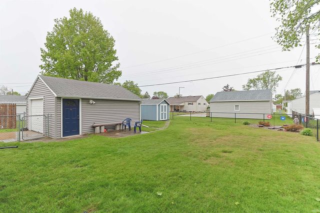1241 Pyle Avenue, South Bend, IN 46615