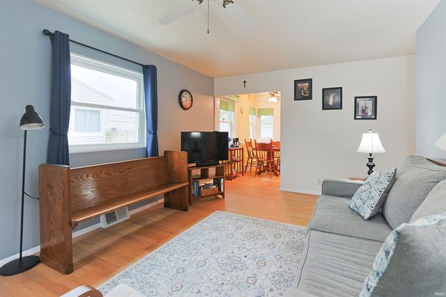 1241 Pyle Avenue, South Bend, IN 46615