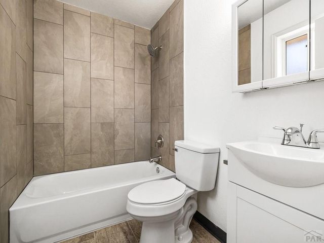 2716 Freedom Ave, Pueblo, CO 81003