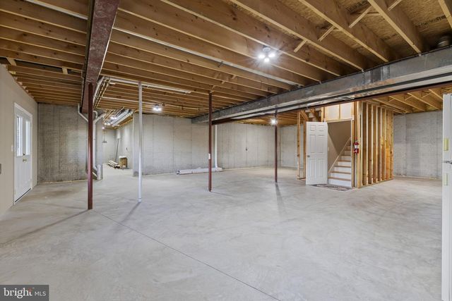 3239 DRY BRANCH RD, White Hall, MD 21161