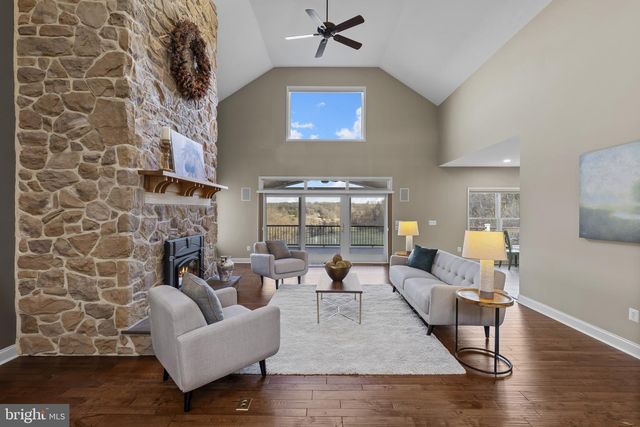 3239 DRY BRANCH RD, White Hall, MD 21161