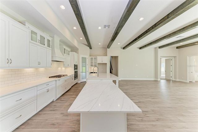 10073 MEADOWRUN DRIVE, Lithia, FL 33547