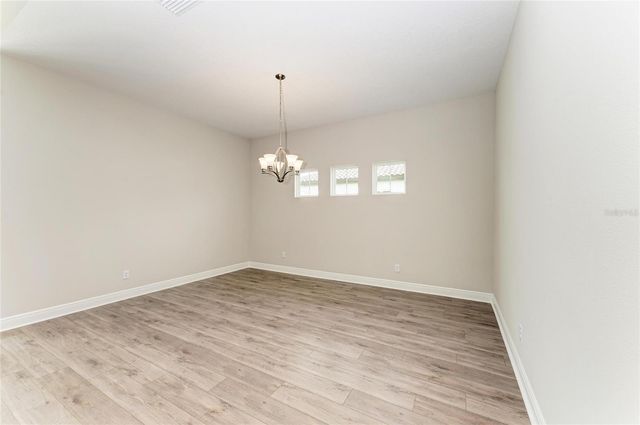 10073 MEADOWRUN DRIVE, Lithia, FL 33547