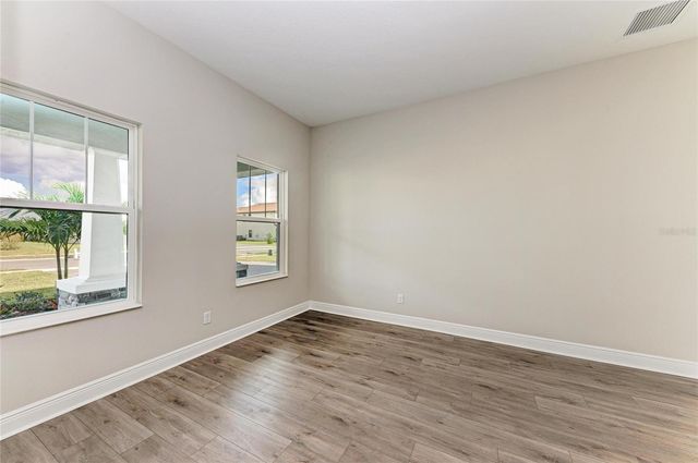 10073 MEADOWRUN DRIVE, Lithia, FL 33547