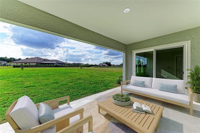 10073 MEADOWRUN DRIVE, Lithia, FL 33547