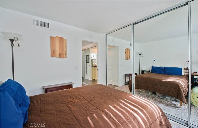 23515 Lyons 131, Valencia, CA 91355