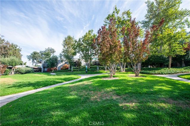 23515 Lyons 131, Valencia, CA 91355