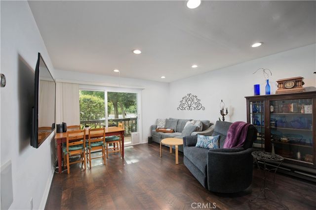 23515 Lyons 131, Valencia, CA 91355