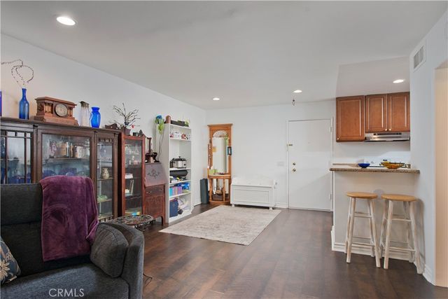 23515 Lyons 131, Valencia, CA 91355