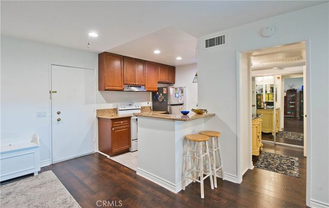 23515 Lyons 131, Valencia, CA 91355