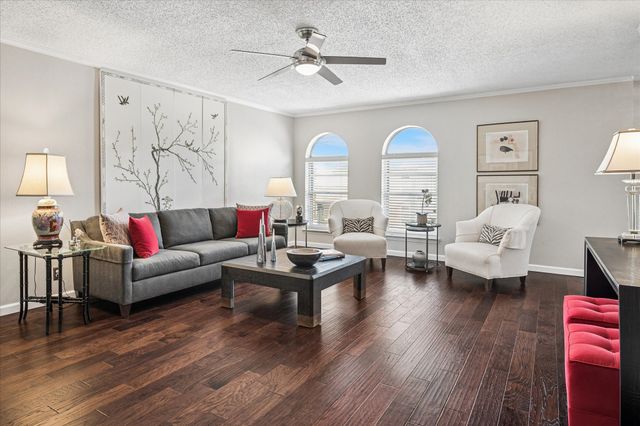 15915 Archwood Lane 2003, Dallas, TX 75248