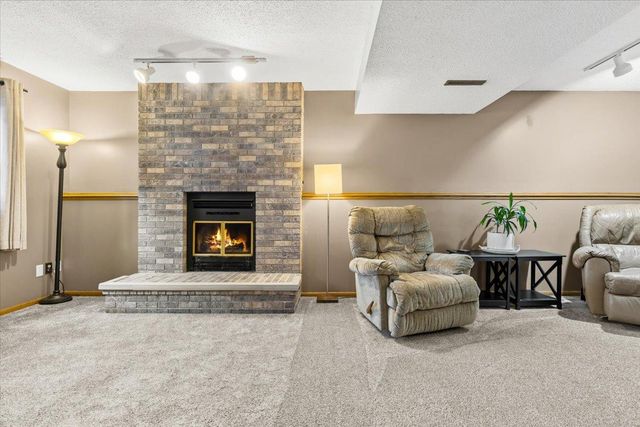 4204 1st Street NW, Rochester, MN 55901