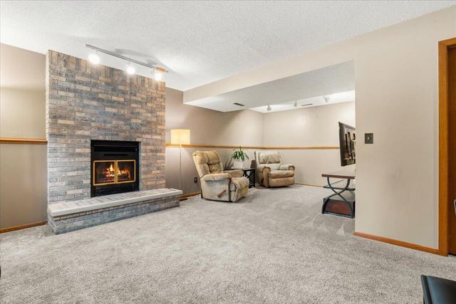 4204 1st Street NW, Rochester, MN 55901