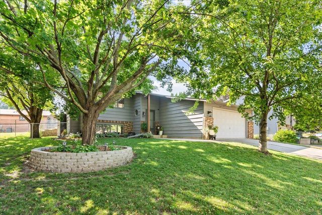 4204 1st Street NW, Rochester, MN 55901
