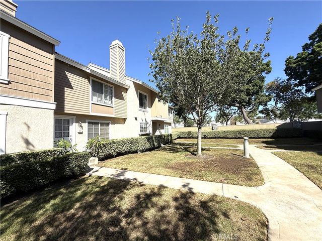 59 Fox Holw 36, Irvine, CA 92614