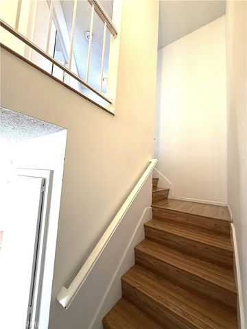 59 Fox Holw 36, Irvine, CA 92614