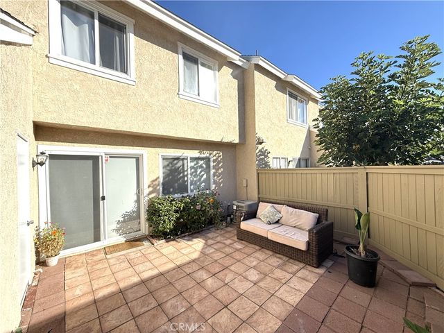 59 Fox Holw 36, Irvine, CA 92614
