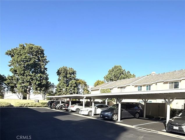 59 Fox Holw 36, Irvine, CA 92614