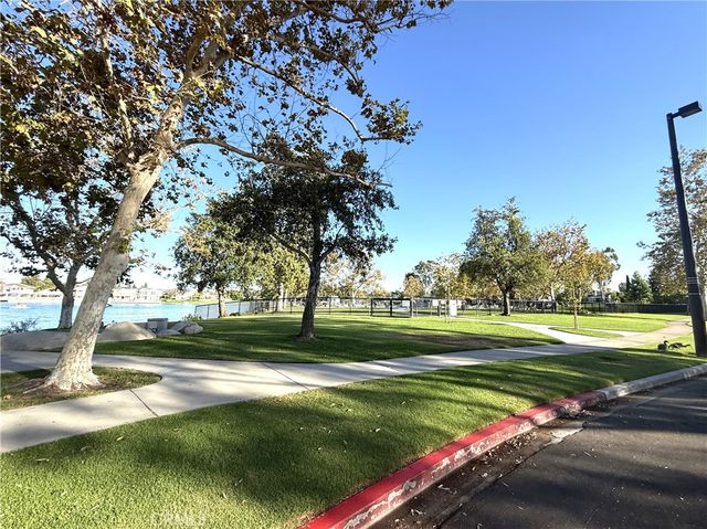 59 Fox Holw 36, Irvine, CA 92614