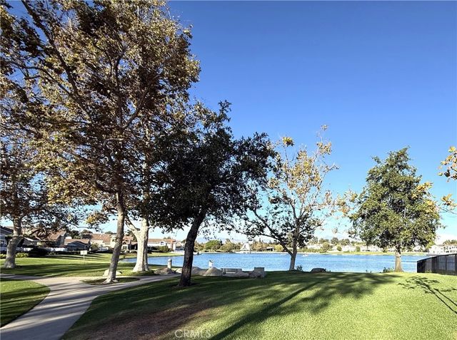 59 Fox Holw 36, Irvine, CA 92614