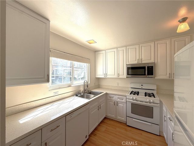 59 Fox Holw 36, Irvine, CA 92614