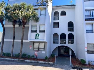 1820 N Congress Avenue 302, West Palm Beach, FL 33401