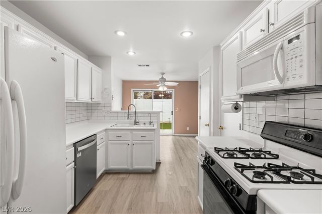 3838 Starfield Lane, Las Vegas, NV 89147