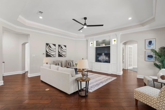 11302 Lake Forest Drive, Conroe, TX 77384