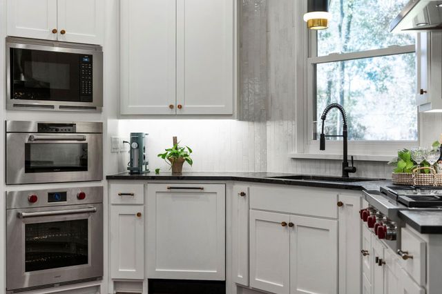 11302 Lake Forest Drive, Conroe, TX 77384