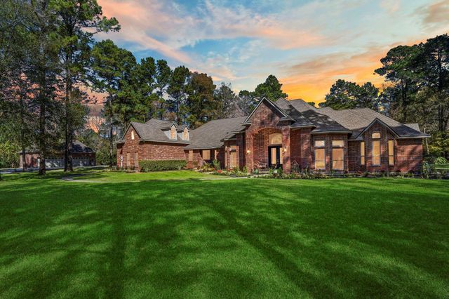 11302 Lake Forest Drive, Conroe, TX 77384