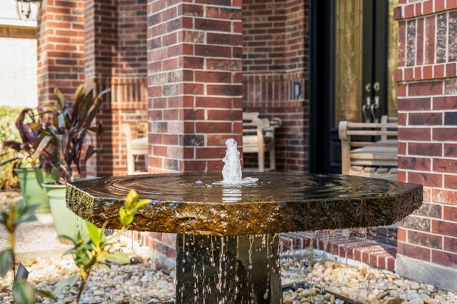 11302 Lake Forest Drive, Conroe, TX 77384