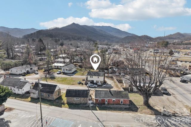 1659 S Main Street, Waynesville, NC 28786