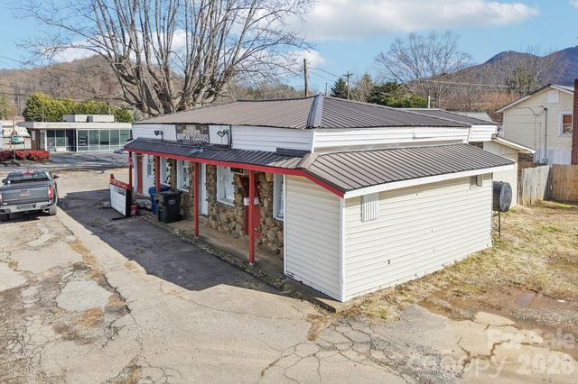 1659 S Main Street, Waynesville, NC 28786