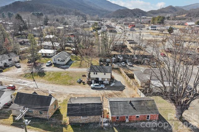 1659 S Main Street, Waynesville, NC 28786