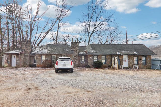 1659 S Main Street, Waynesville, NC 28786