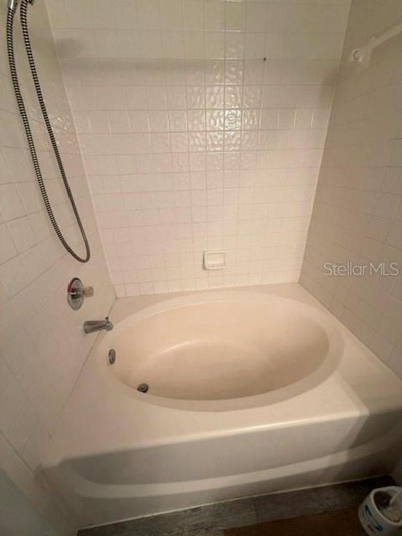 Image 7 of property listing at 5524 METROWEST BOULEVARD 206, Orlando, FL 32811